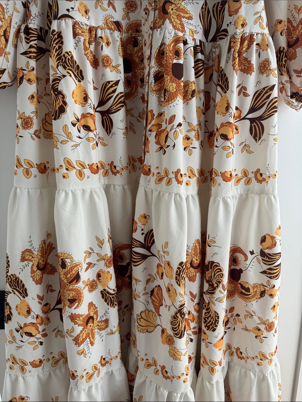 Cream Floral Maxi Dress with Belted Waist - Picture 5 of 7